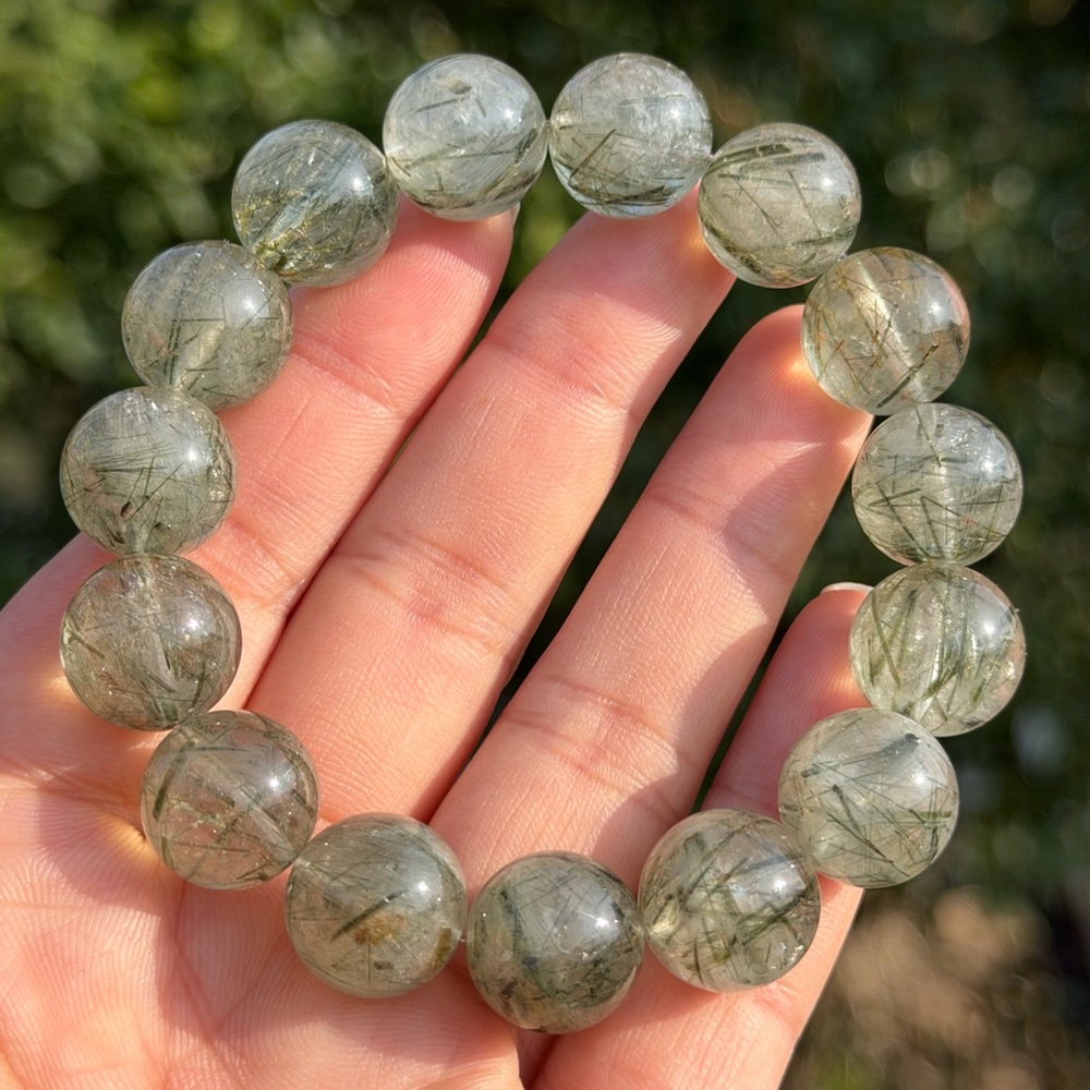 14mm stretchable high‎ quality translucent green rutilated quartz bracelet 1153